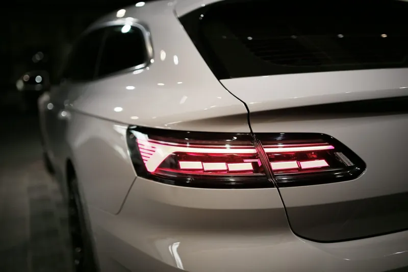 Volkswagen Arteon 全車透明犀牛皮：尾燈