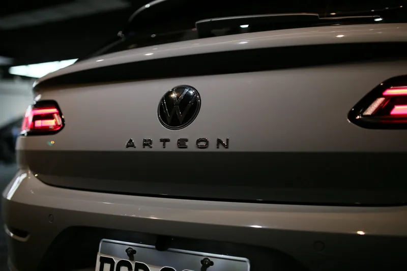 Volkswagen Arteon 全車透明犀牛皮：車尾字標